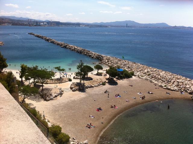 Plage De Corbière quartier de l'Estaque Marseille©saOTCM