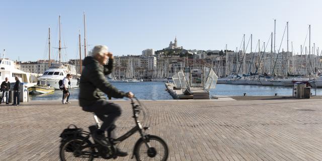 VieuxPort-Marseille - velo ©LamyOTCM-min