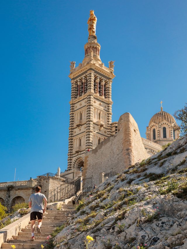 Notre Dame de La Garde Joggingmassimomenucchi 1