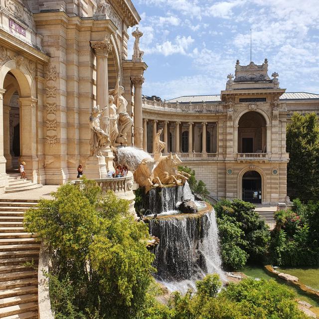 Palais Longchamp Exterieur