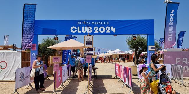 Entrée du Club 2024