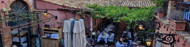 Restaurant La Grotte Callelongue Edotlcm 5