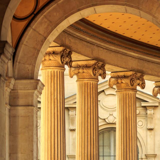 Arcades du Palais Longchamp